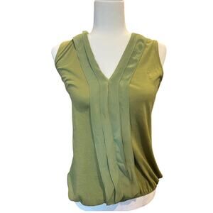 LOFT Green Sleeveless Top Size Small Retro Style Lightweight Chic Women’s Blouse